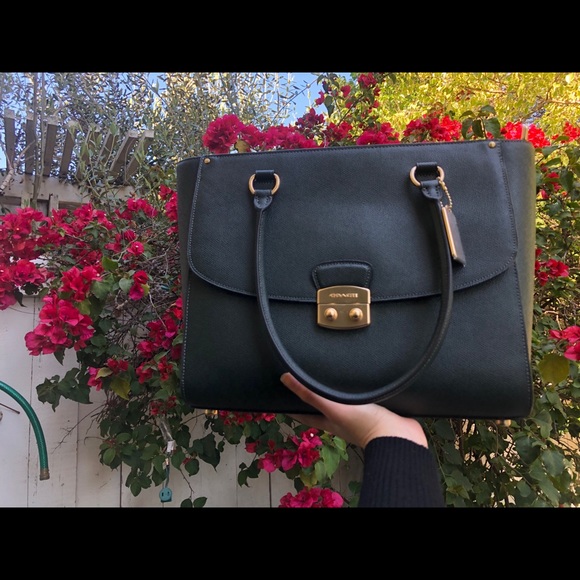 Coach Purse - Picture 2 of 8